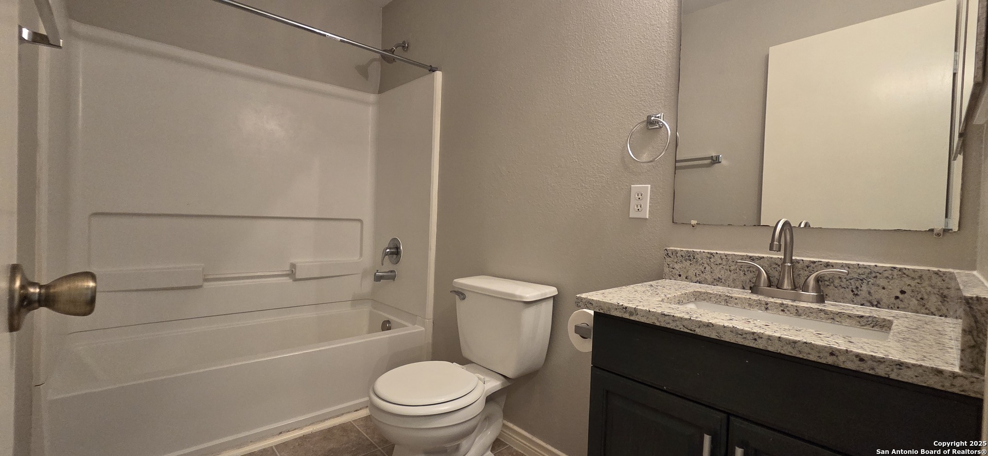 7810 Kingsbury Wood San Antonio TX 78240