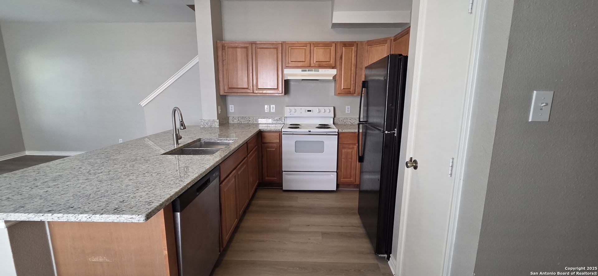 7810 Kingsbury Wood San Antonio TX 78240