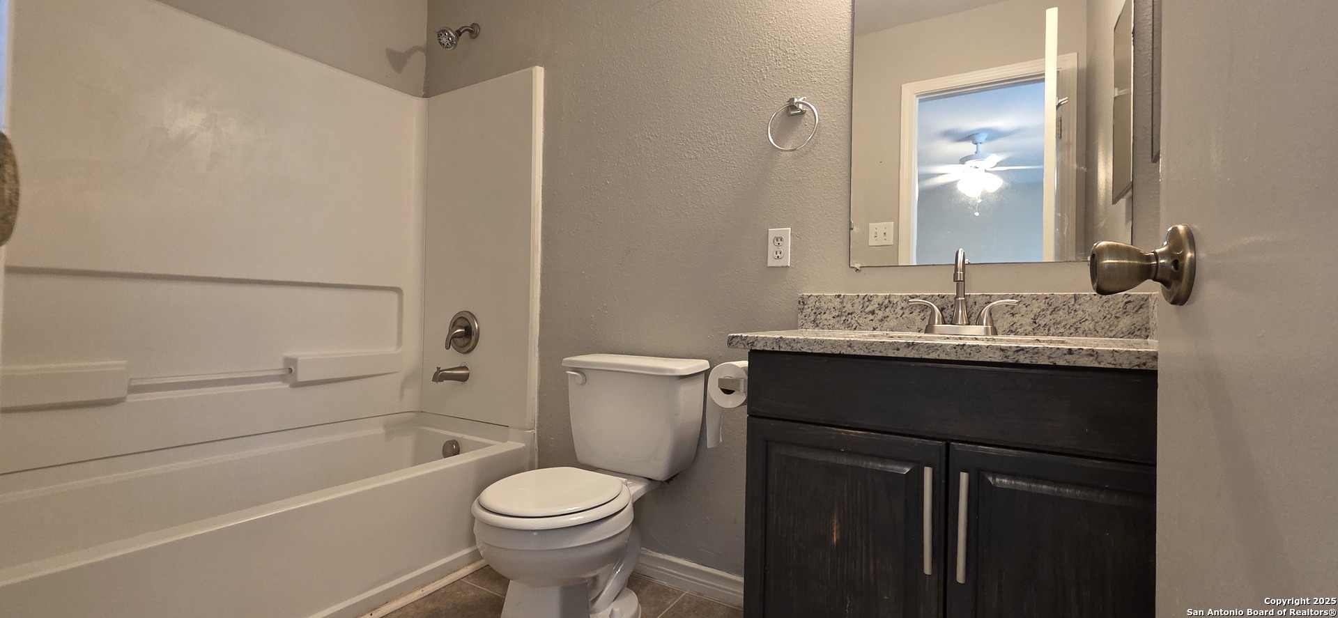 7810 Kingsbury Wood San Antonio TX 78240