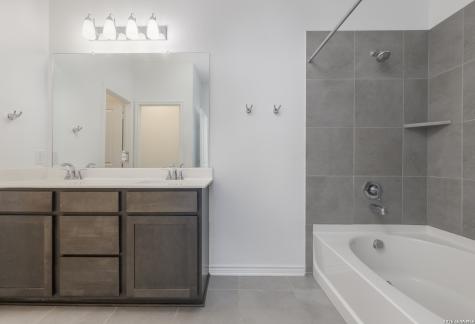 9507 Reinhartz San Antonio TX 78221