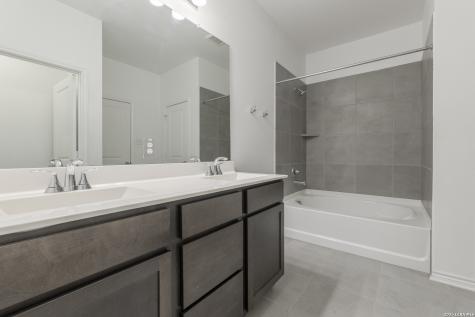 9507 Reinhartz San Antonio TX 78221