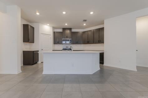 9507 Reinhartz San Antonio TX 78221