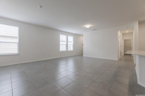 9507 Reinhartz San Antonio TX 78221