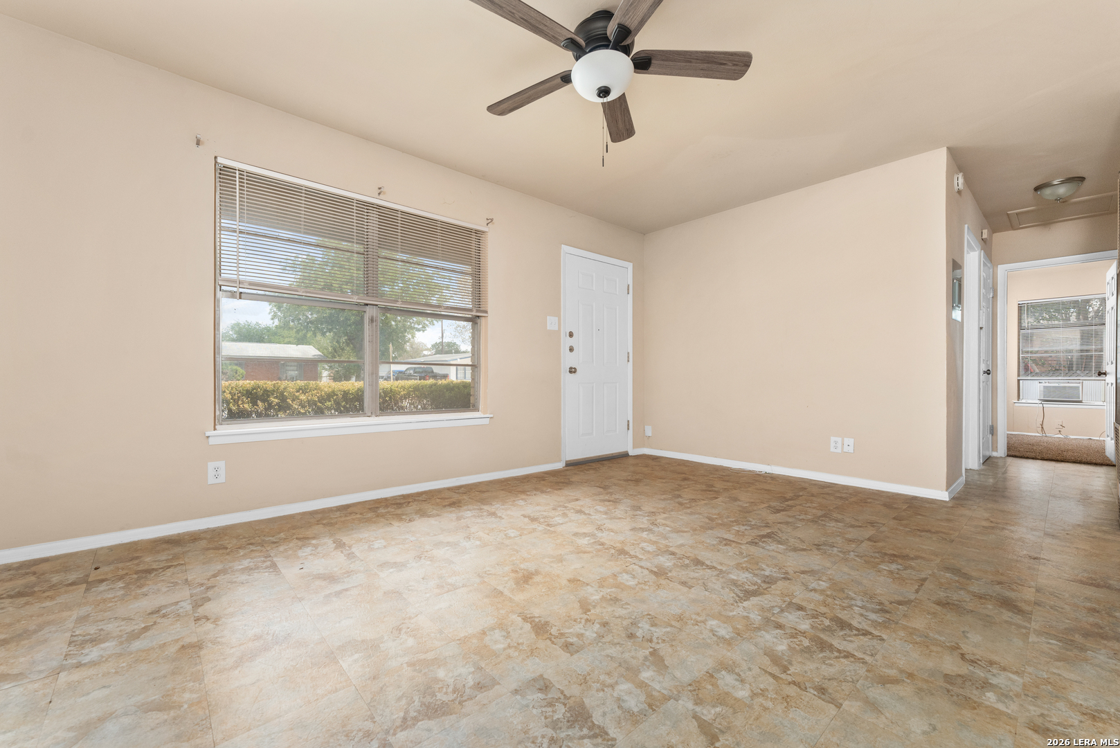 218 E Villaret San Antonio TX 78221
