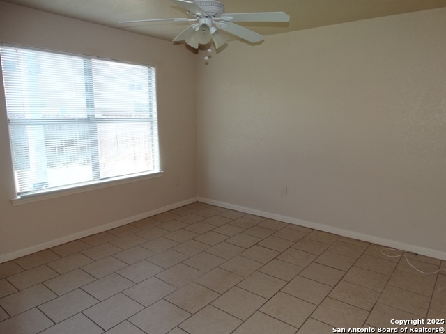 6303 Heathers Run San Antonio TX 78227