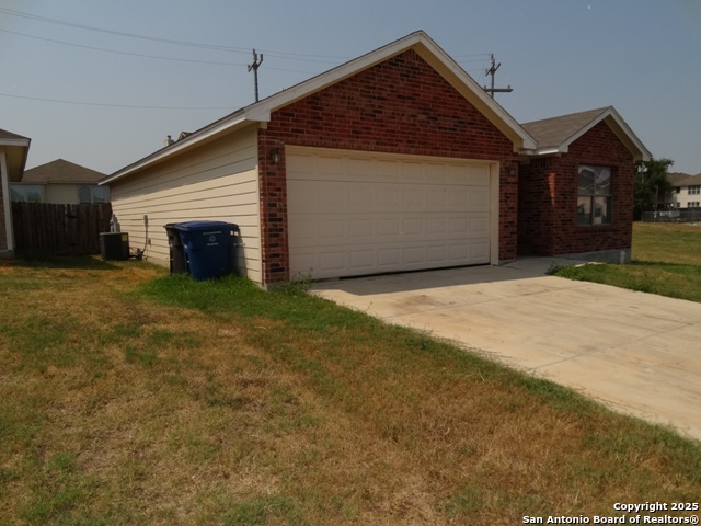 6303 Heathers Run San Antonio TX 78227
