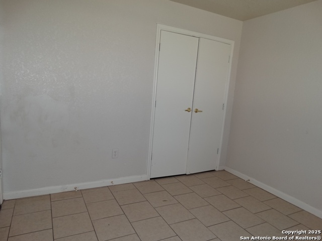 6303 Heathers Run San Antonio TX 78227