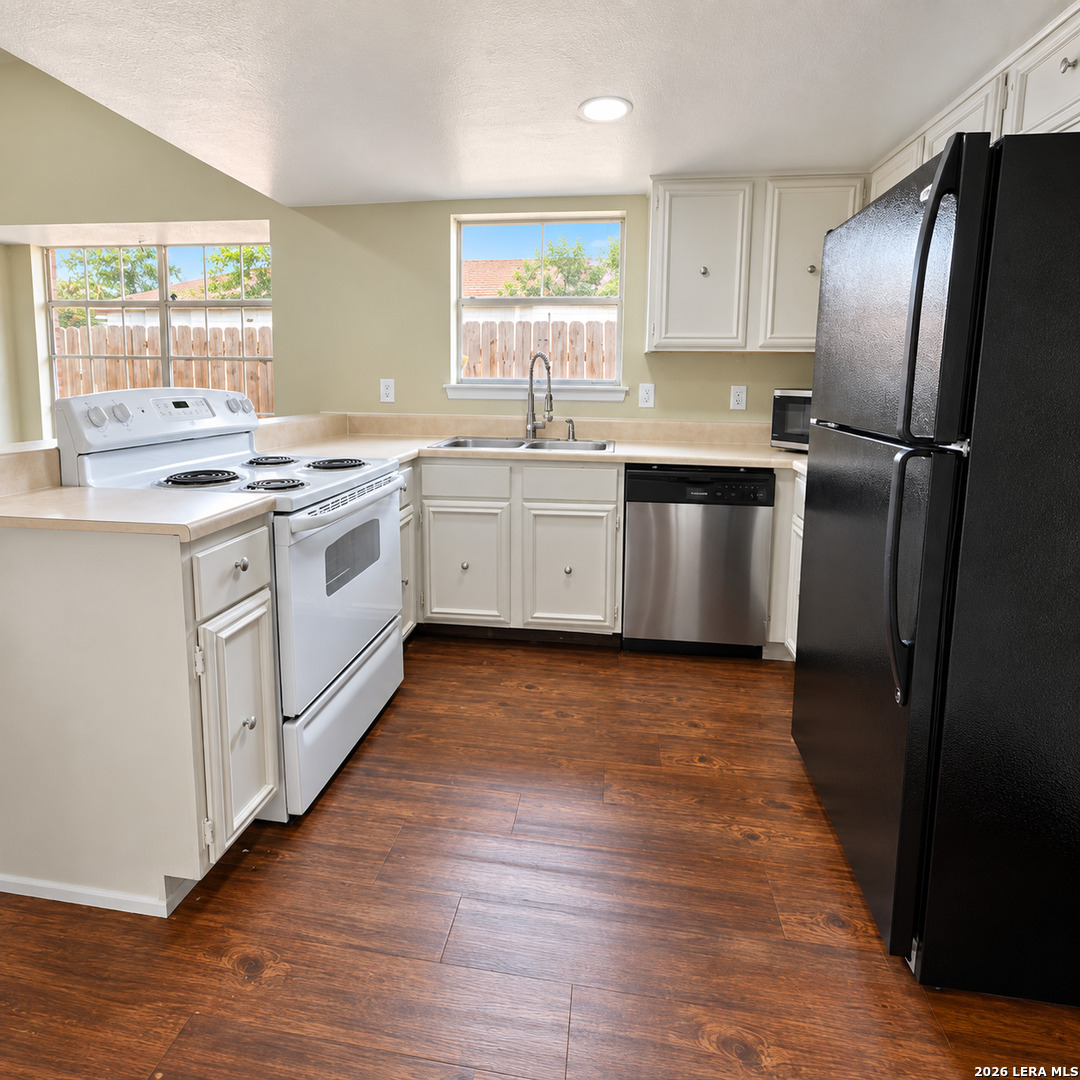 4203 Valleybrook San Antonio TX 78238