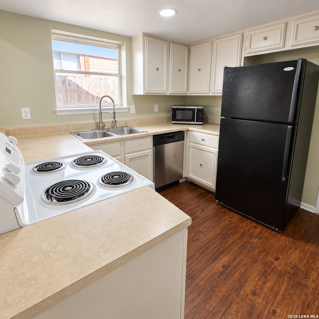 4203 Valleybrook San Antonio TX 78238