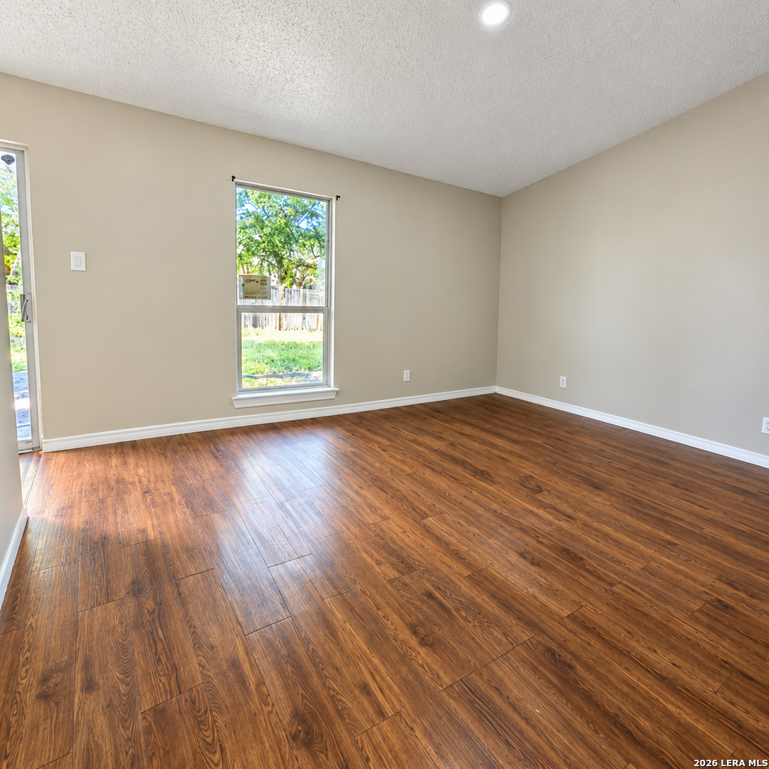 4203 Valleybrook San Antonio TX 78238