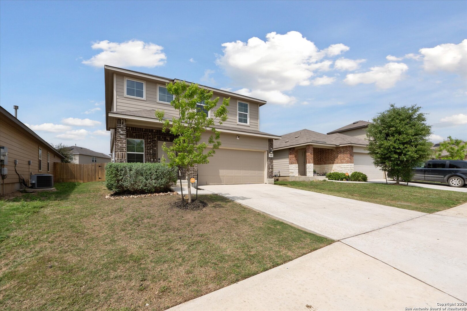 168 Middle Green Loop Floresville TX 78114