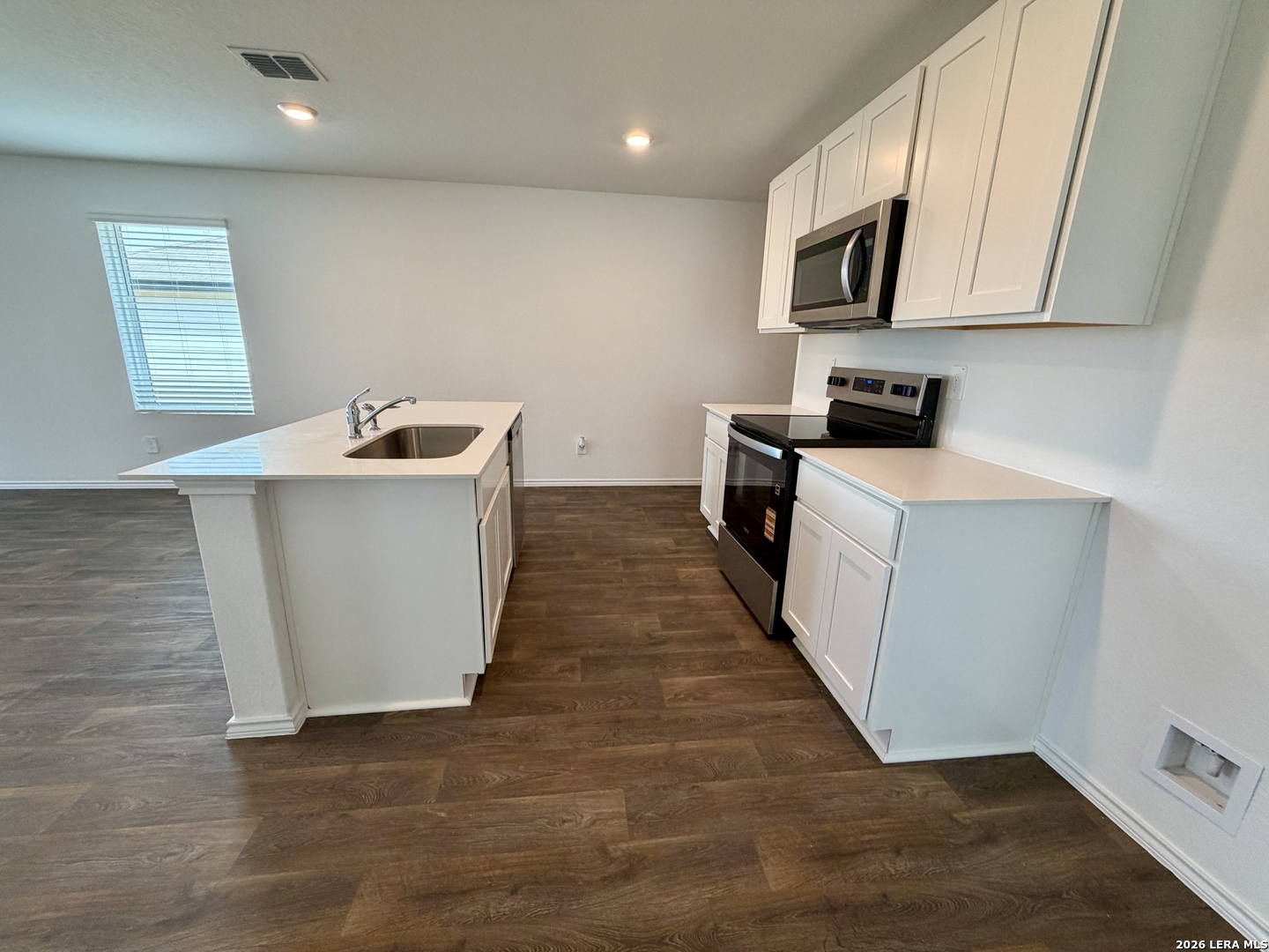 1015 Catalonia Pass San Antonio TX 78221