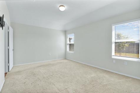 6854 Hibiscus Falls San Antonio TX 78218