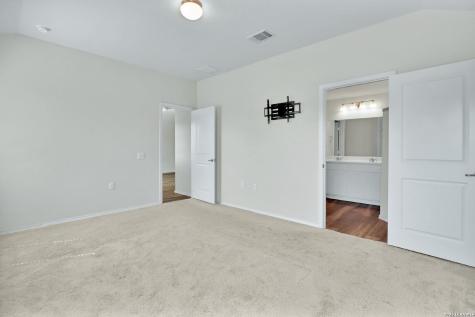 6854 Hibiscus Falls San Antonio TX 78218
