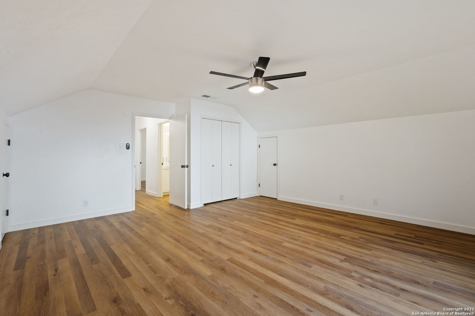 4206 Burnt Ridge San Antonio TX 78217