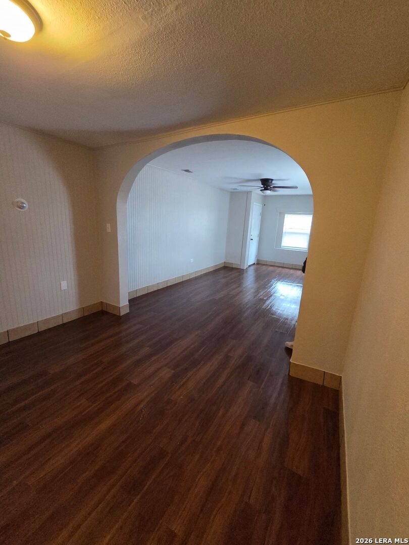 902 C Street Floresville TX 78114