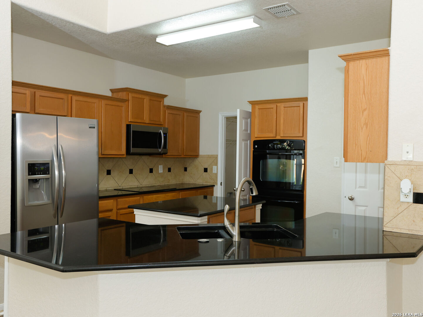 1202 Murray Winn Windcrest TX 78239
