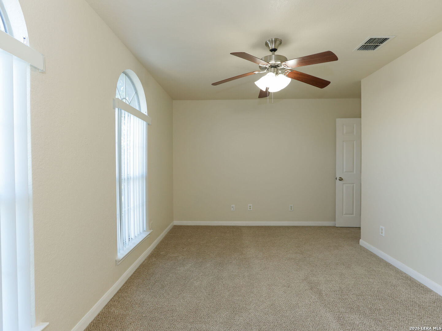 1202 Murray Winn Windcrest TX 78239