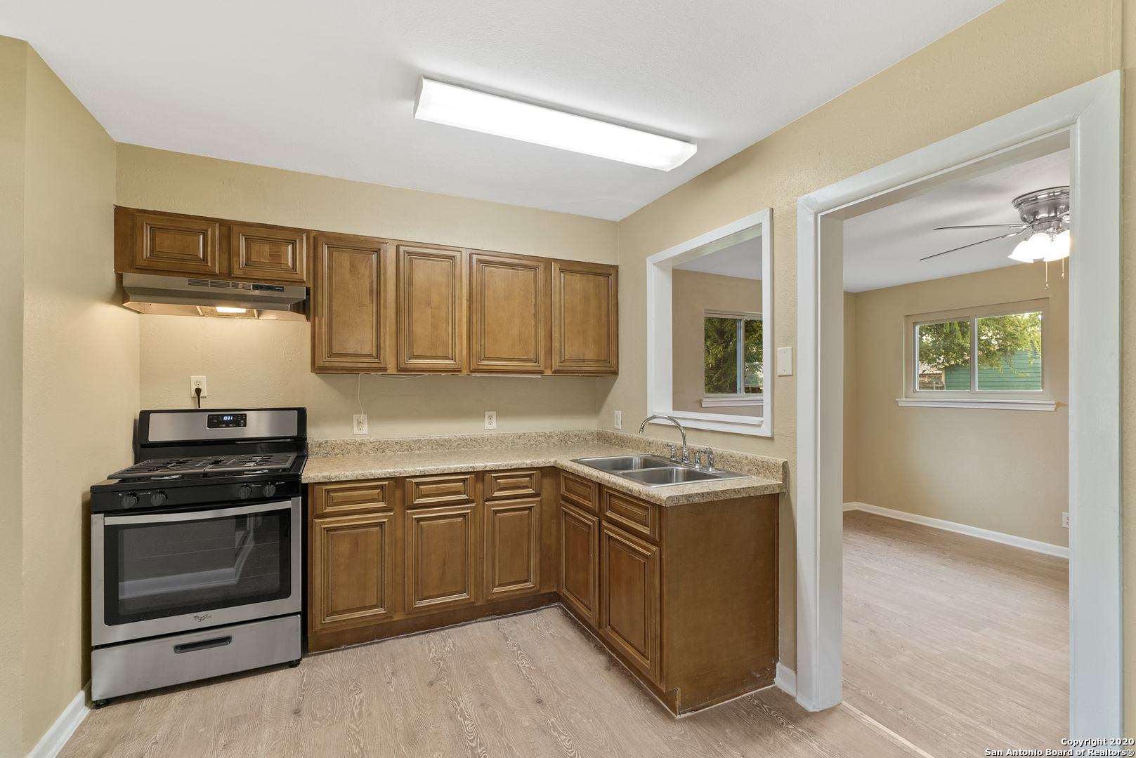 134 Gayle Avenue San Antonio TX 78223