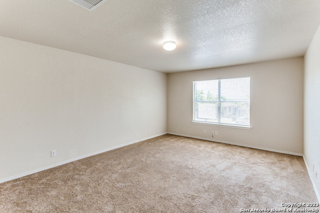 6051 Kensinger Pass Converse TX 78109