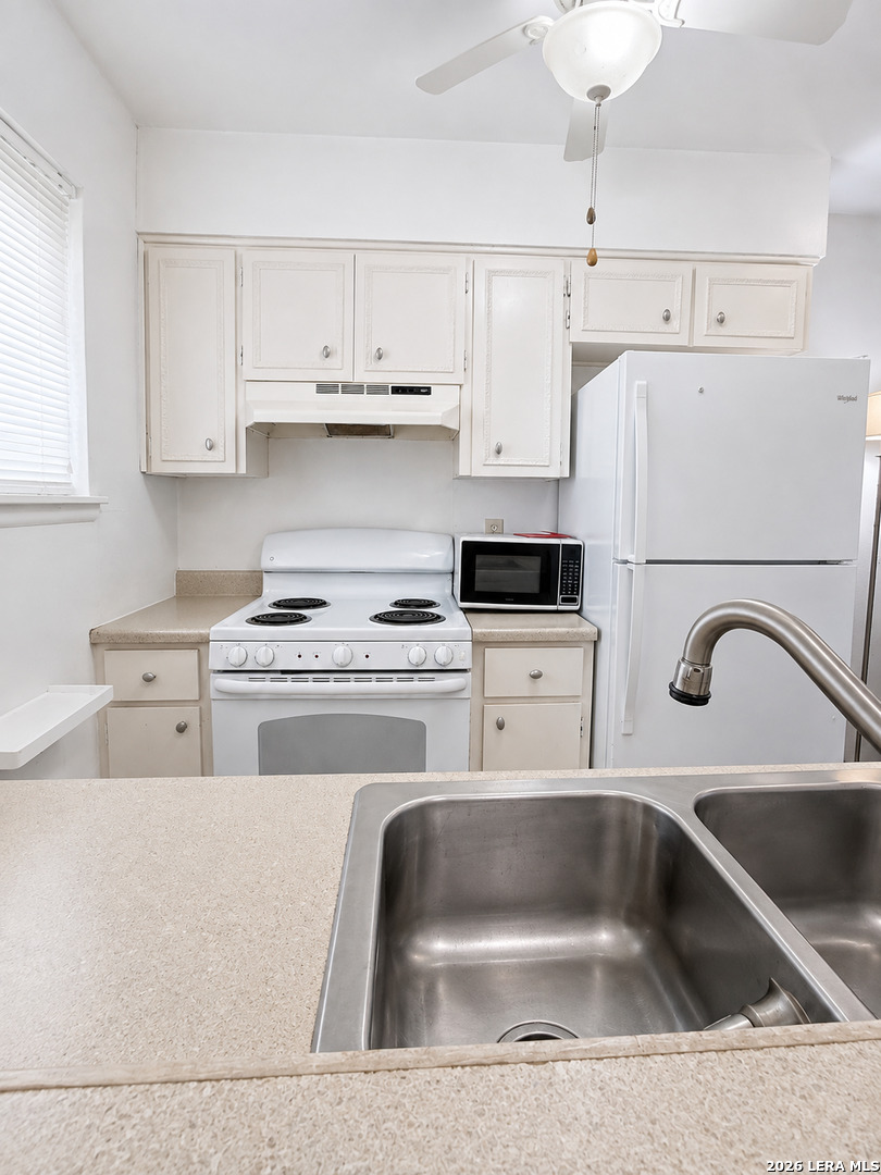 2119 Darwin Drive San Antonio TX 78228