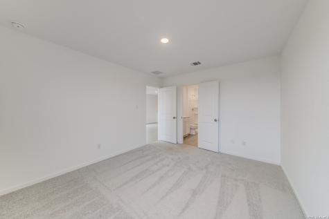 11621 Dog Rose Converse TX 78109