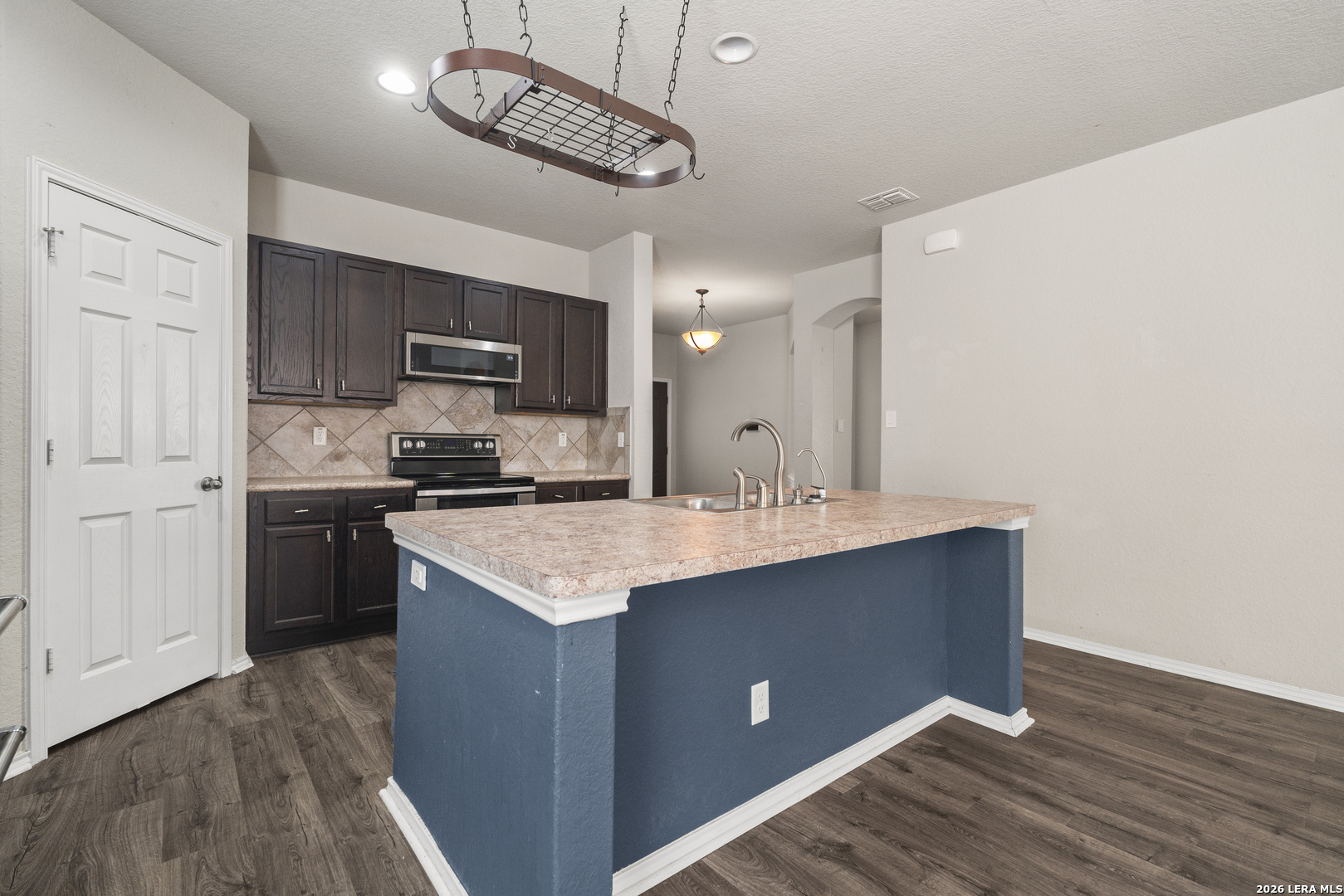 4618 Todds Farm San Antonio TX 78244