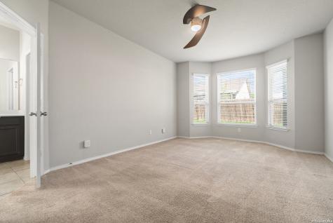 4618 Todds Farm San Antonio TX 78244