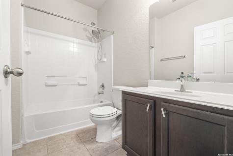 4618 Todds Farm San Antonio TX 78244
