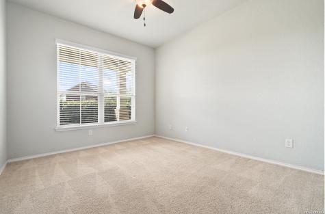4618 Todds Farm San Antonio TX 78244