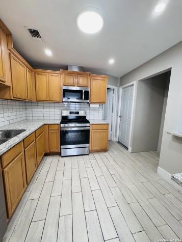 7259 NW Brandyridge San Antonio TX 78250