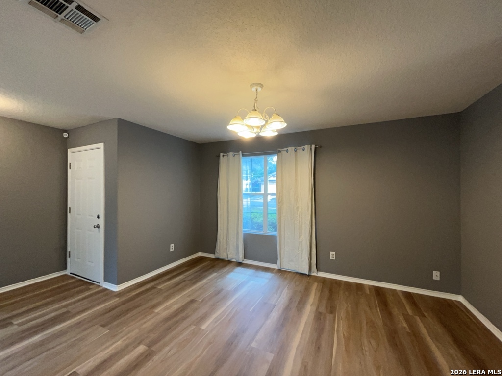 9011 Laguna Falls San Antonio TX 78251