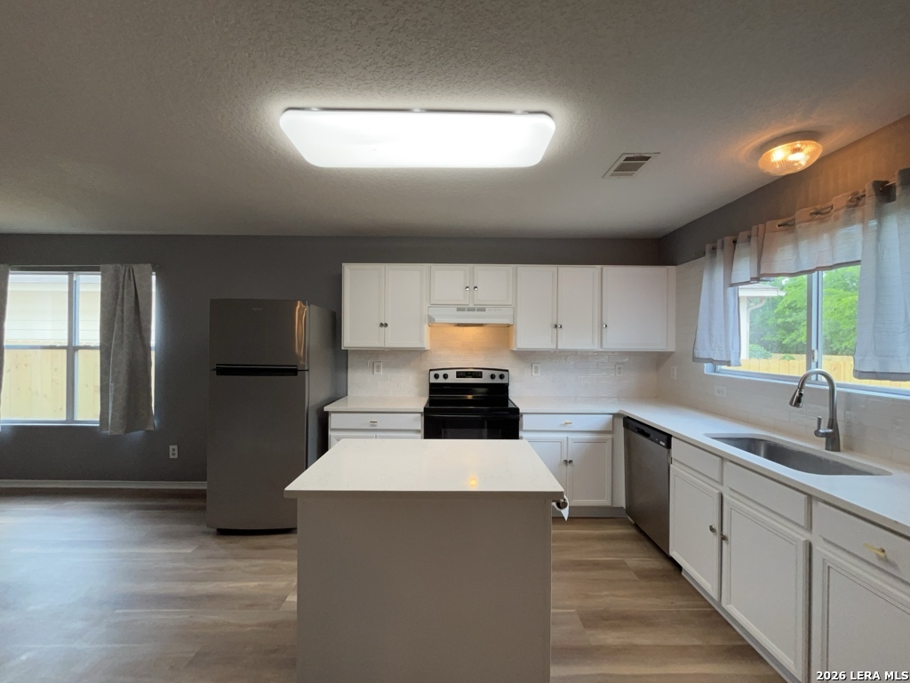 9011 Laguna Falls San Antonio TX 78251