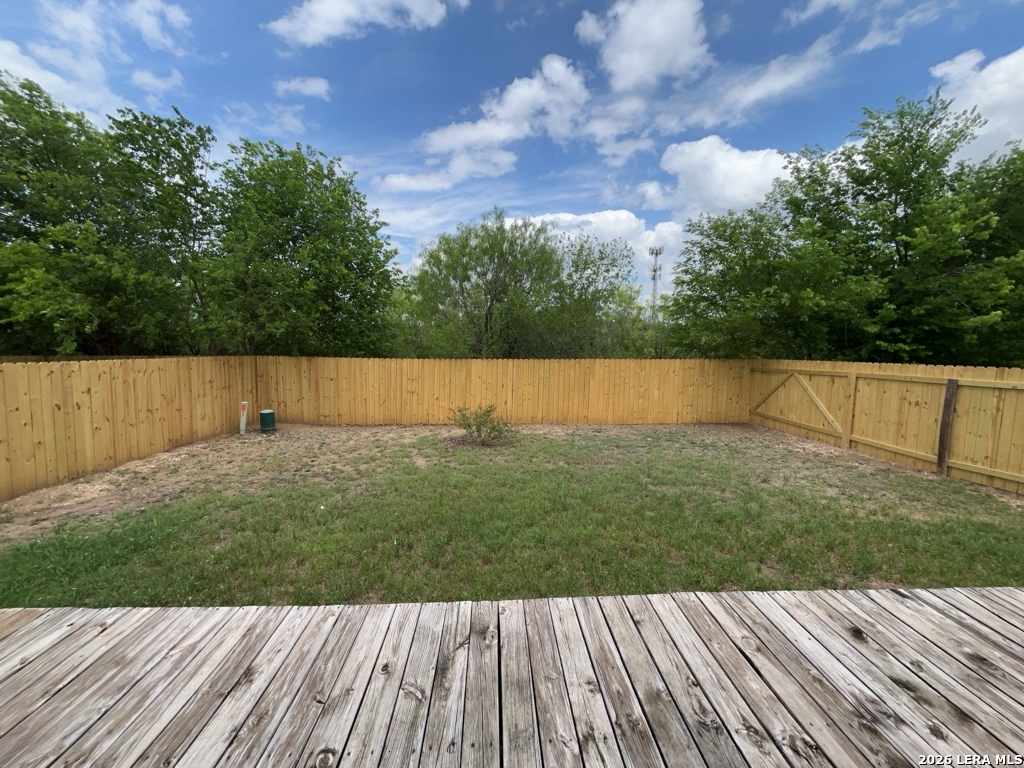 9011 Laguna Falls San Antonio TX 78251