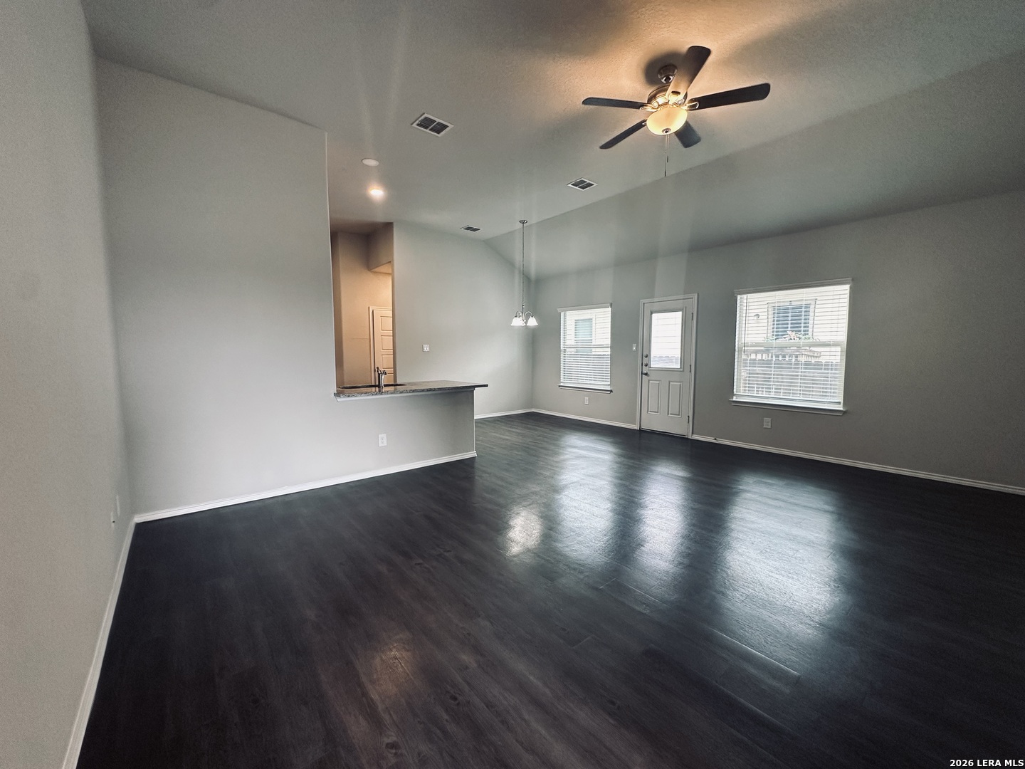 9302 Canyon Bend Converse TX 78109