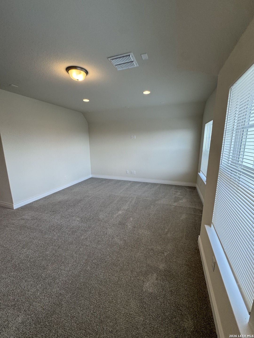 2027 Knippa San Antonio TX 78253