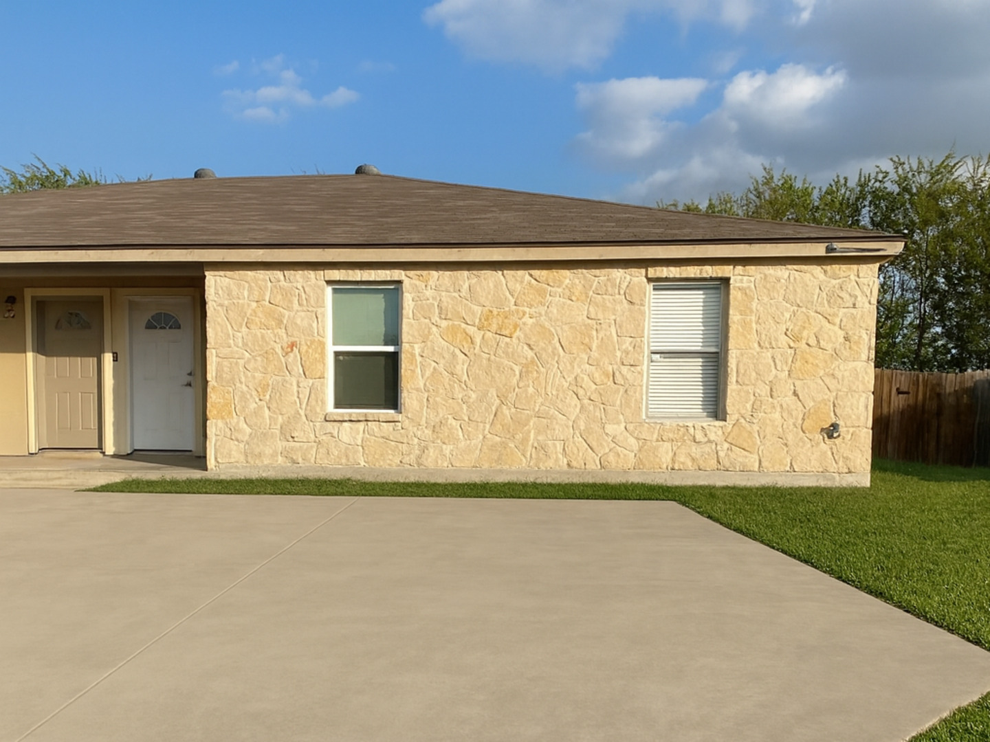 7642 Oak Chase San Antonio TX 78239