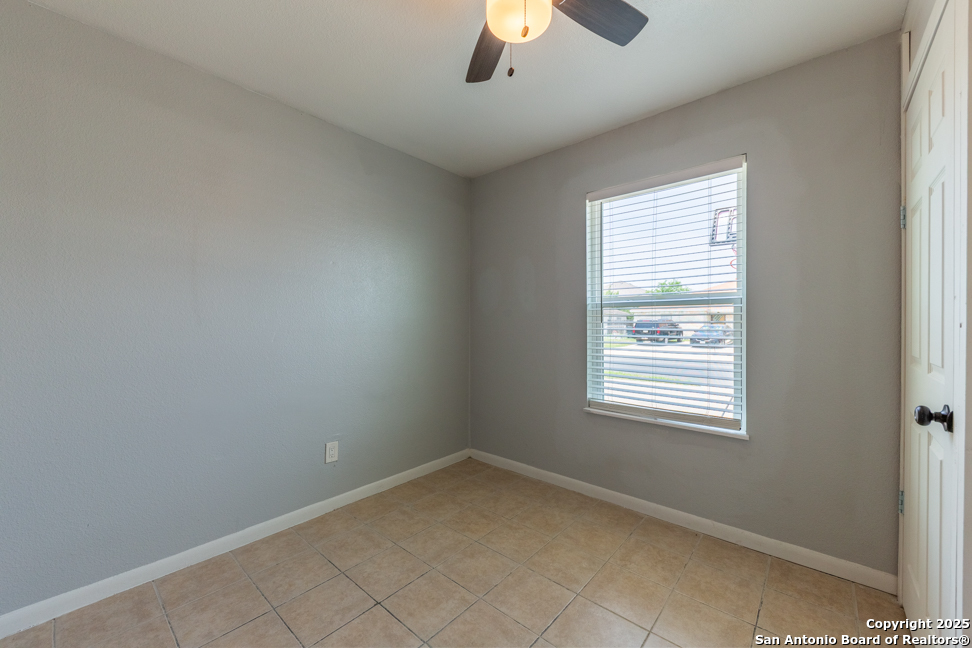 7642 Oak Chase San Antonio TX 78239