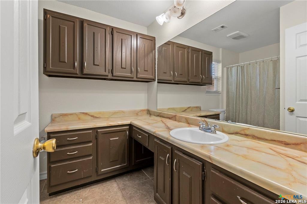 2016 Nevada Street San Marcos TX 78666