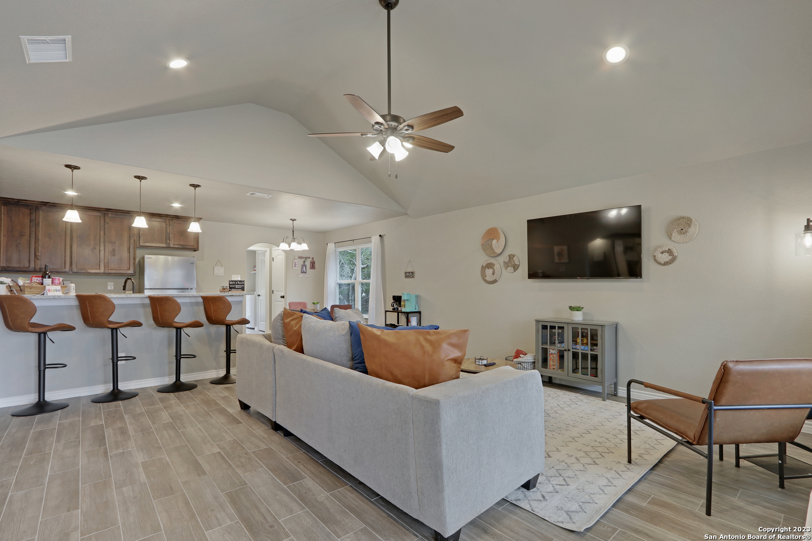 652 Canyon Bend Canyon Lake TX 78133