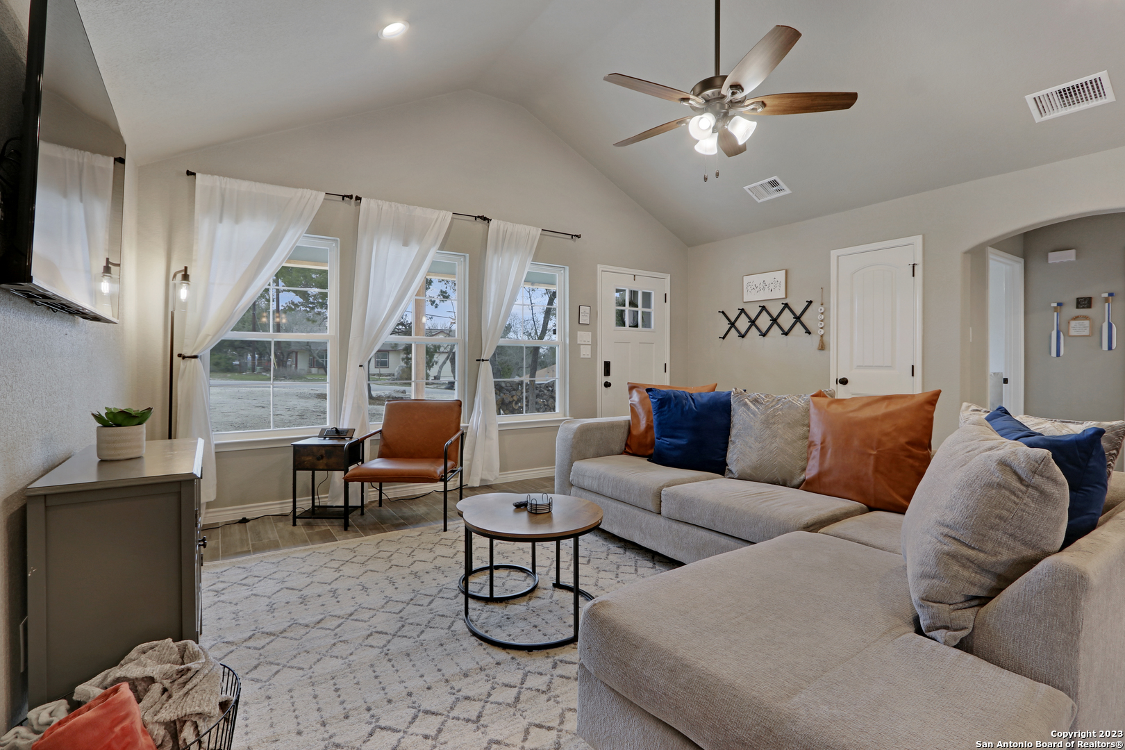 652 Canyon Bend Canyon Lake TX 78133
