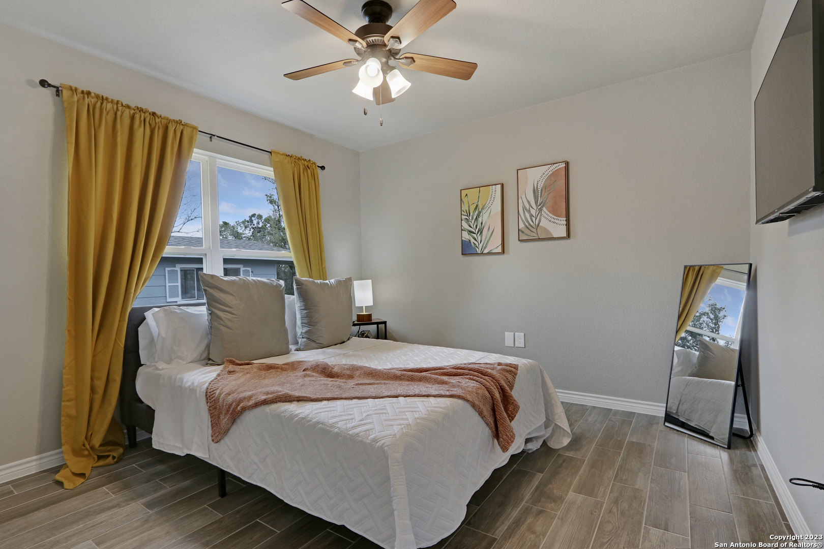 652 Canyon Bend Canyon Lake TX 78133