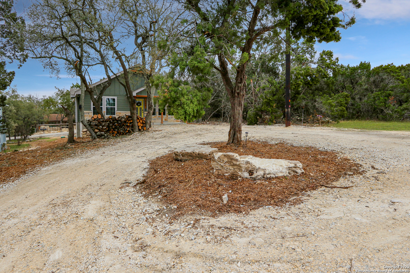 652 Canyon Bend Canyon Lake TX 78133