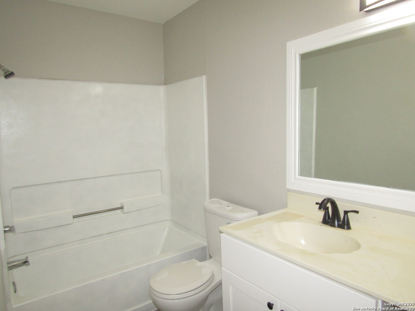 10243 Raven Field San Antonio TX 78245