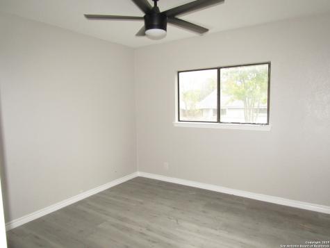 10243 Raven Field San Antonio TX 78245