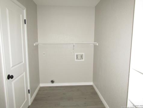 10243 Raven Field San Antonio TX 78245