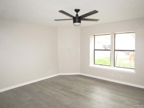 10243 Raven Field San Antonio TX 78245