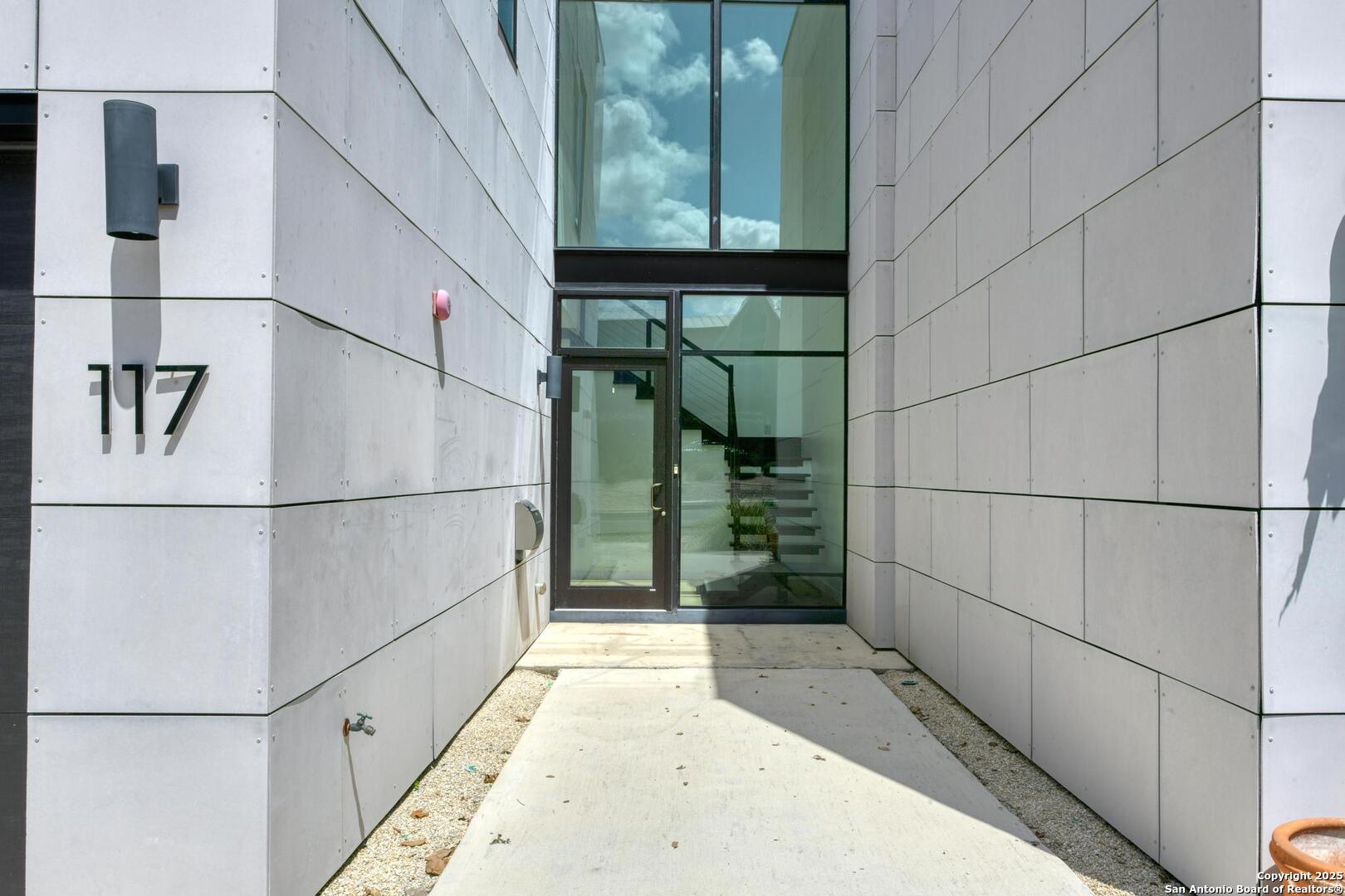 117 Marcia Alamo Heights TX 78209