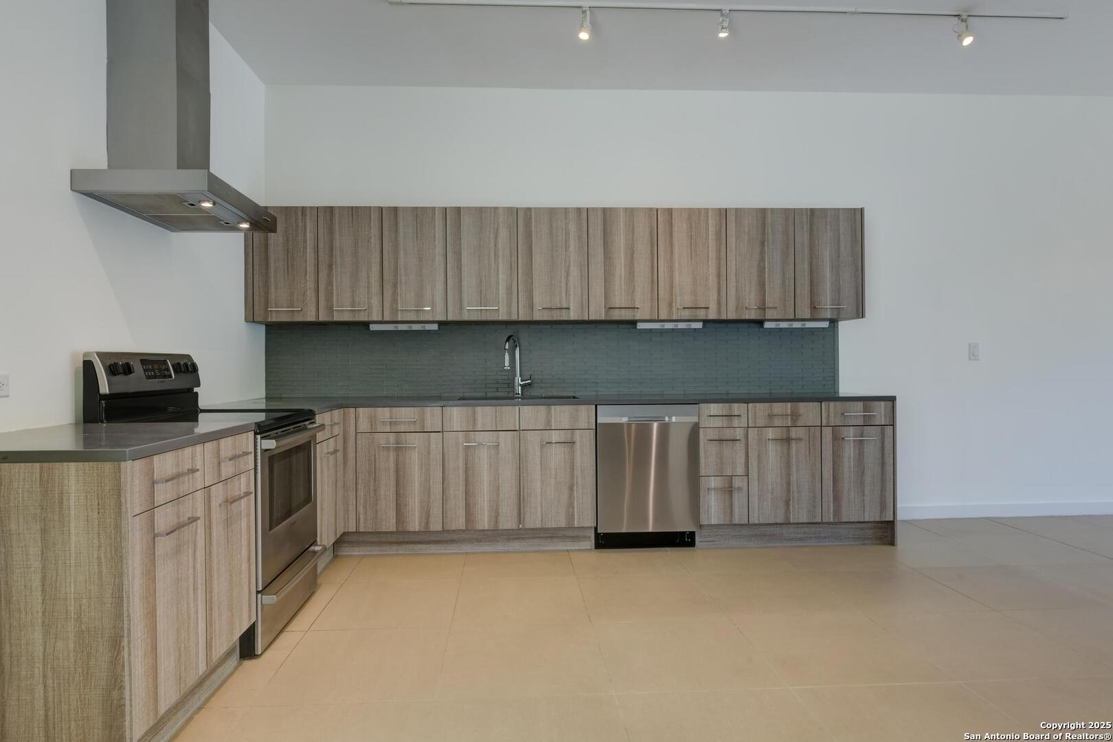 117 Marcia Alamo Heights TX 78209