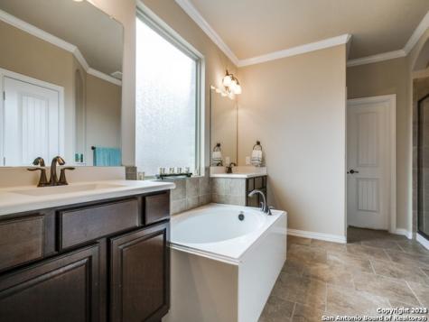7615 William Bonney San Antonio TX 78254